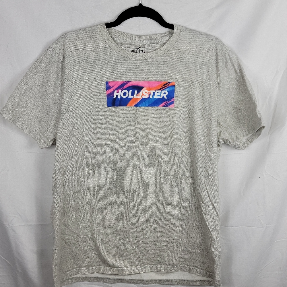 Hollister California t-shirt size XL